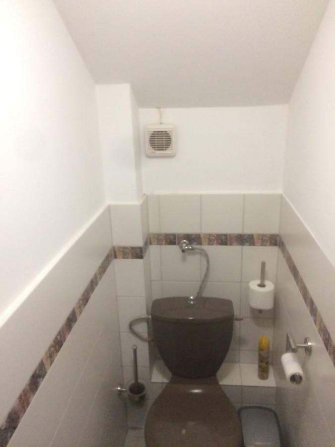 Apartman Luca Ньїредьгаза Екстер'єр фото